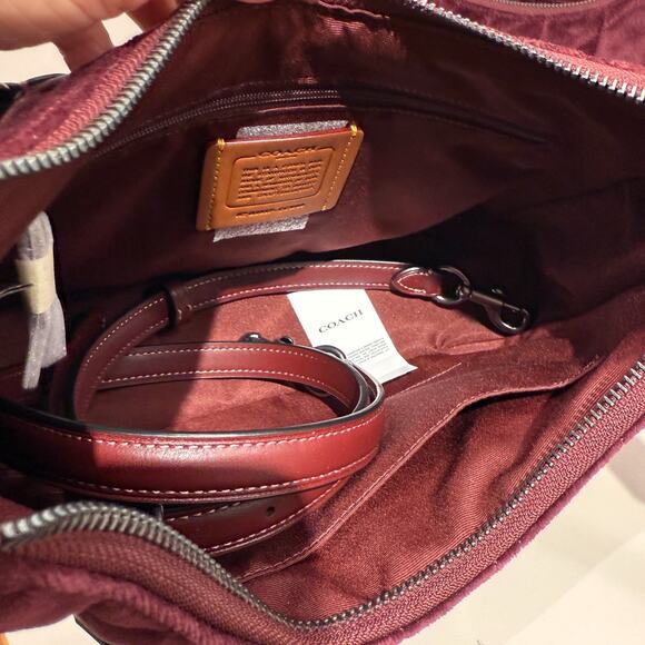 Coach Teri Hobo Bag In Organic Cotton With Quilting CCW69 velvet/Gunmetal/Burgun - Picture 5 of 7